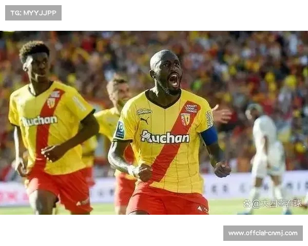 朗斯主场火力全开有望再胜,洛里昂客场疲软难翻身继续低迷走势 朗斯主场火力全开有望再胜,洛里昂客场疲软难翻身继续低迷走势