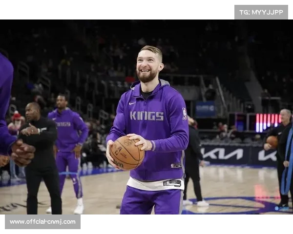 小萨博尼斯赛前进行有球训练，膝伤恢复顺利